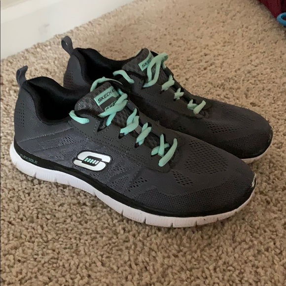 sketch knits by skechers